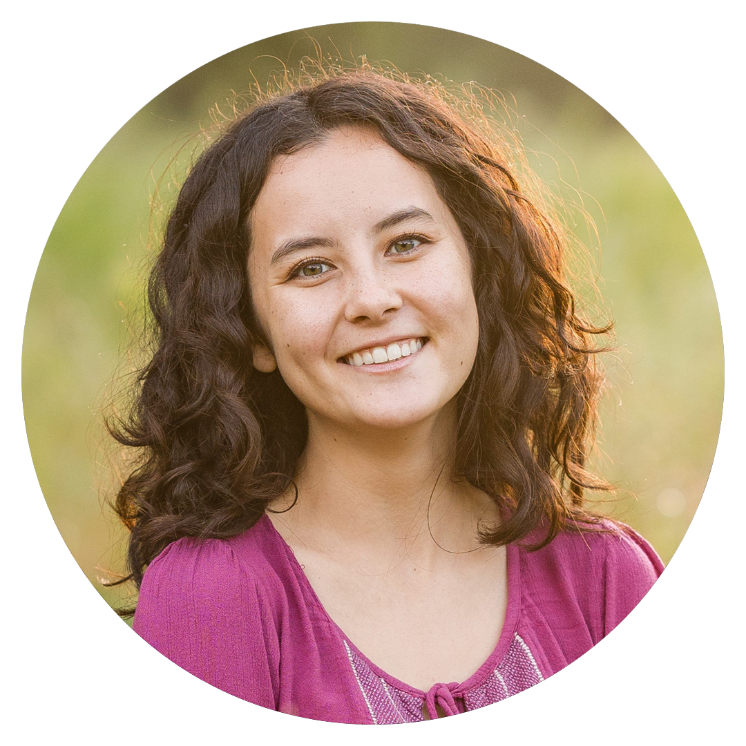 Dahlia Stott headshot